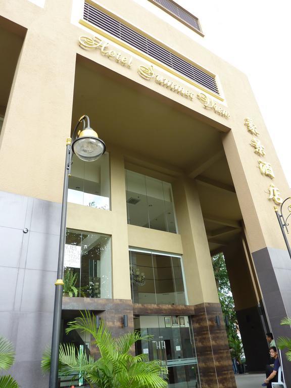 Summer View Hotel 3*